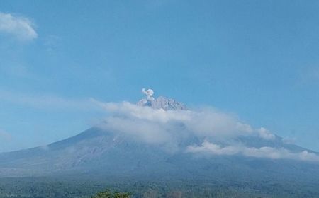 Gunung Semeru Kembali Erupsi dengan Tinggi Letusan 600 Meter