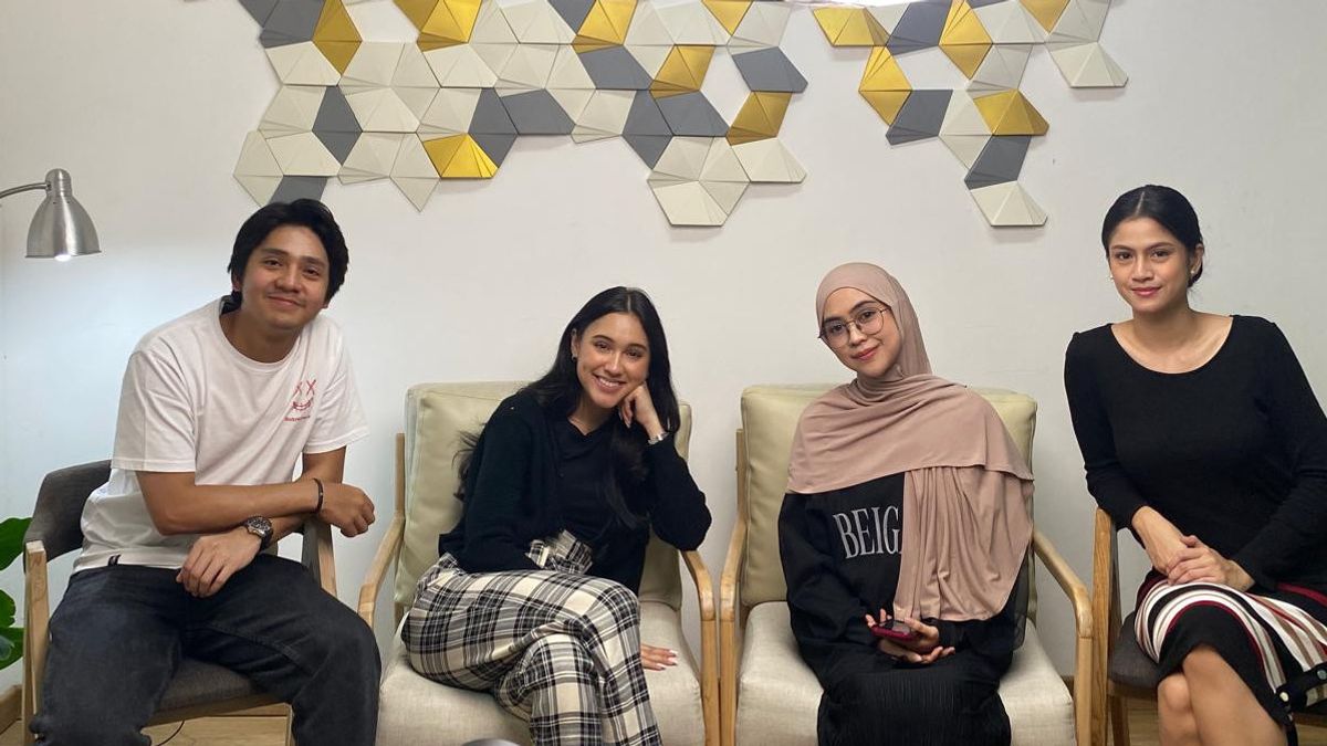 Yasmin Napper dan Arbani Yasiz Ungkap Alasan <i>Thaghut</i> Jadi Judul Baru <i>Kiblat</i>