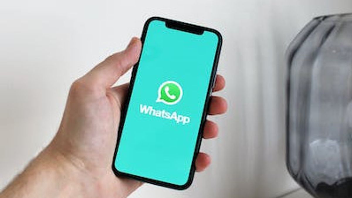 Cara Mudah dan Cepat Mengeluarkan Peserta dari Grup WhatsApp