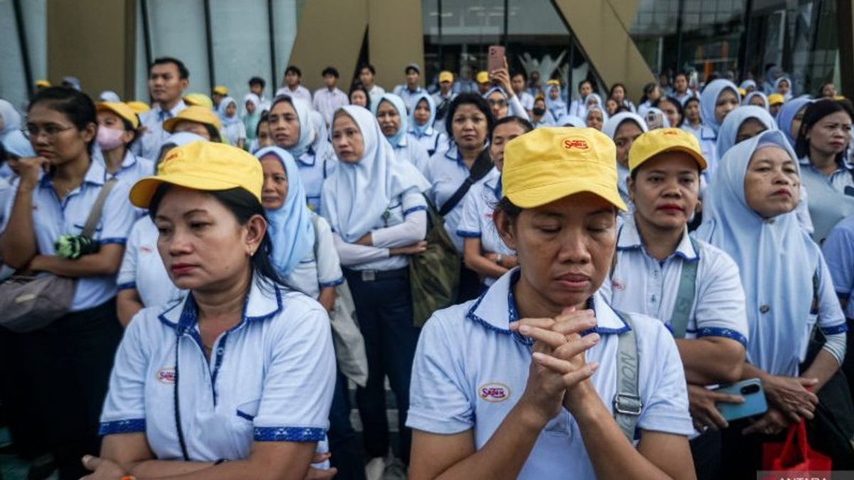 Komisi IX DPR Bakal Kawal Hak Pekerja Sritex Dapatkan THR dan Pesangon