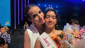 Sheila Marcia Ungkap Bangga ke Putri Usai Juara Kompetisi Ajang Kecantikan Remaja