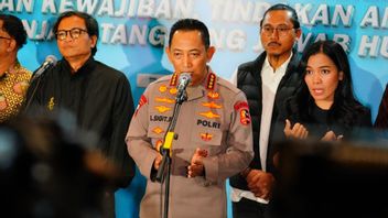 警察改革を議論する学者への市民像の法務警察署長