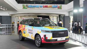 Beda Strategi Pasar dengan Indonesia, Jaecoo J5 Hadir Versi Bensin dengan Harga Lebih Mahal di Malaysia 