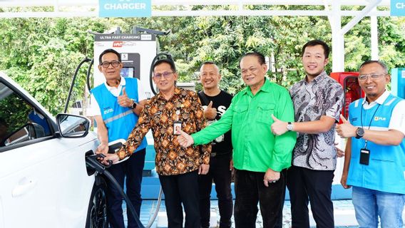 ジャカルタの電気自動車キャッシュ取引が増加、PLNは4番目のSPKLUセンターを開設