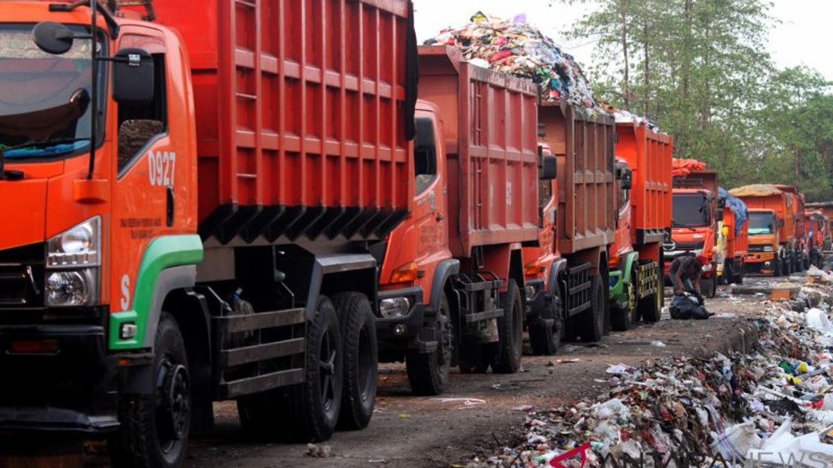 班达楠榜市政府为废物运输船队的翻新提出75亿印尼盾的预算
