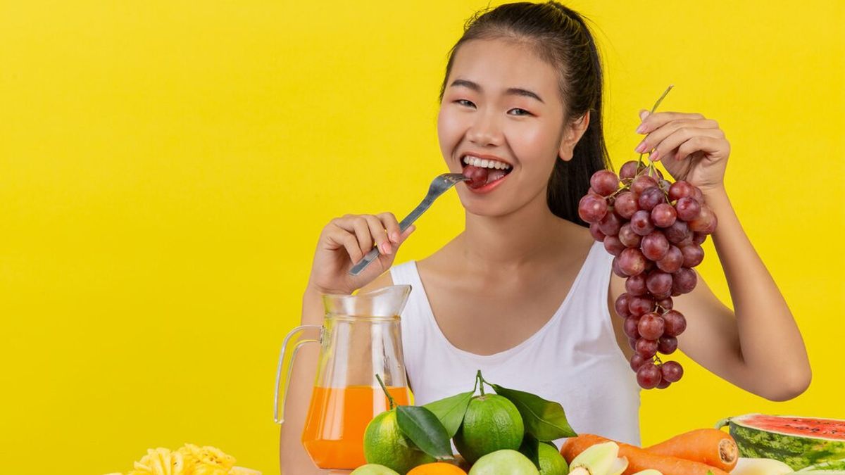 Amankah Makan Buah saat Perut Kosong? Ini Faktanya