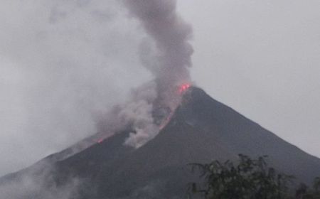 Aktivitas Guguran Lava Gunung Karangetang Sulut Masih Tinggi