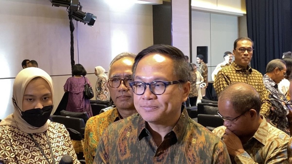 Deputy Minister Of SOEs Asks PLN To Auction 1 GW Scale EBT Generation Starting Next Year