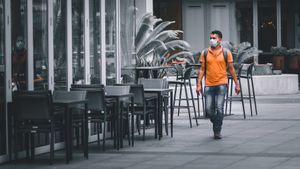 Singapura Tetapkan Sanksi hingga Rp11 Juta bagi Warga yang Tak Kenakan Masker