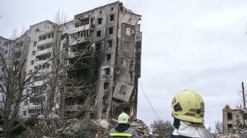 ロシアはマリウポリを攻撃し、アゾフスタルの軍隊に武器を捨てて今日降伏するよう要求する