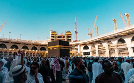 Aturan Umrah: Jemaah dengan Vaksin Sinovac Jalani Karantina Lebih Lama, Tak Pakai Masker Denda Rp3,8 Juta