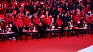 PDIP 간부들은 여전히 Megawati에게 2030년까지 의장직을 요청하고 있습니다.
