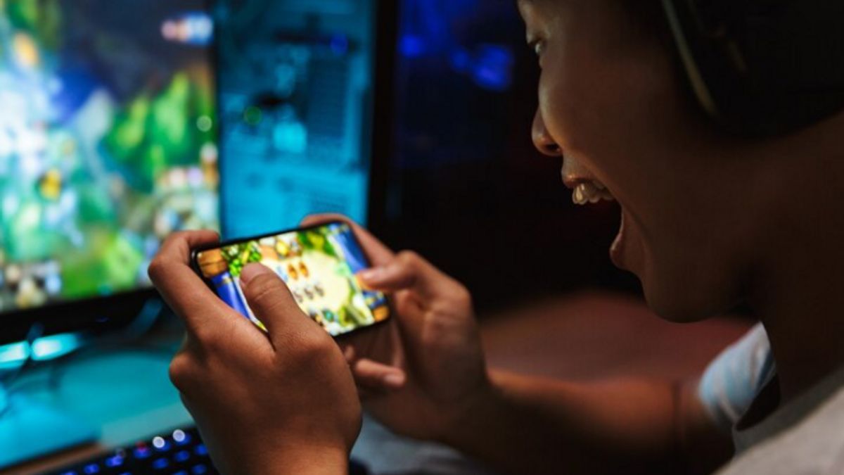 Kominfo And Polri Are Urged, Immediately Block Online Games Containing Gambling