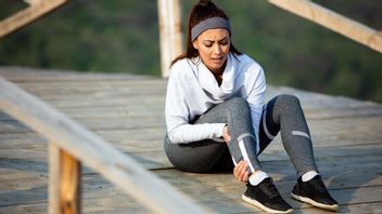 脚经常抽筋是什么病？了解原因，以免误解