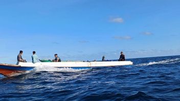 ألقى فريق دورية القبض على ثلاثة من مرتكبي قصف الأسماك في بيراو كالتيم