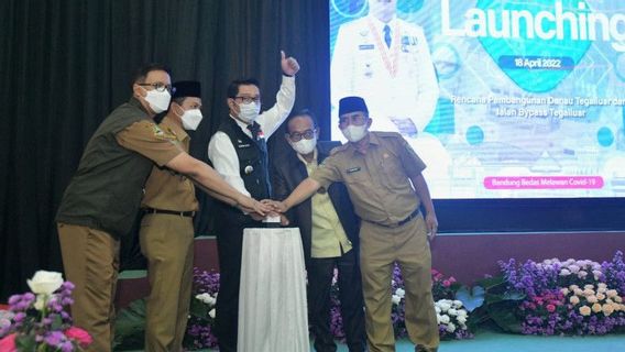 Kang Emil Dukung Pembangunan 5 Danau Pengendali Banjir Bandung