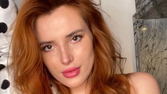 Klaim Jadi Orang Pertama yang Gunakan OnlyFans, Bella Thorne Dikecam Sesama Pengguna