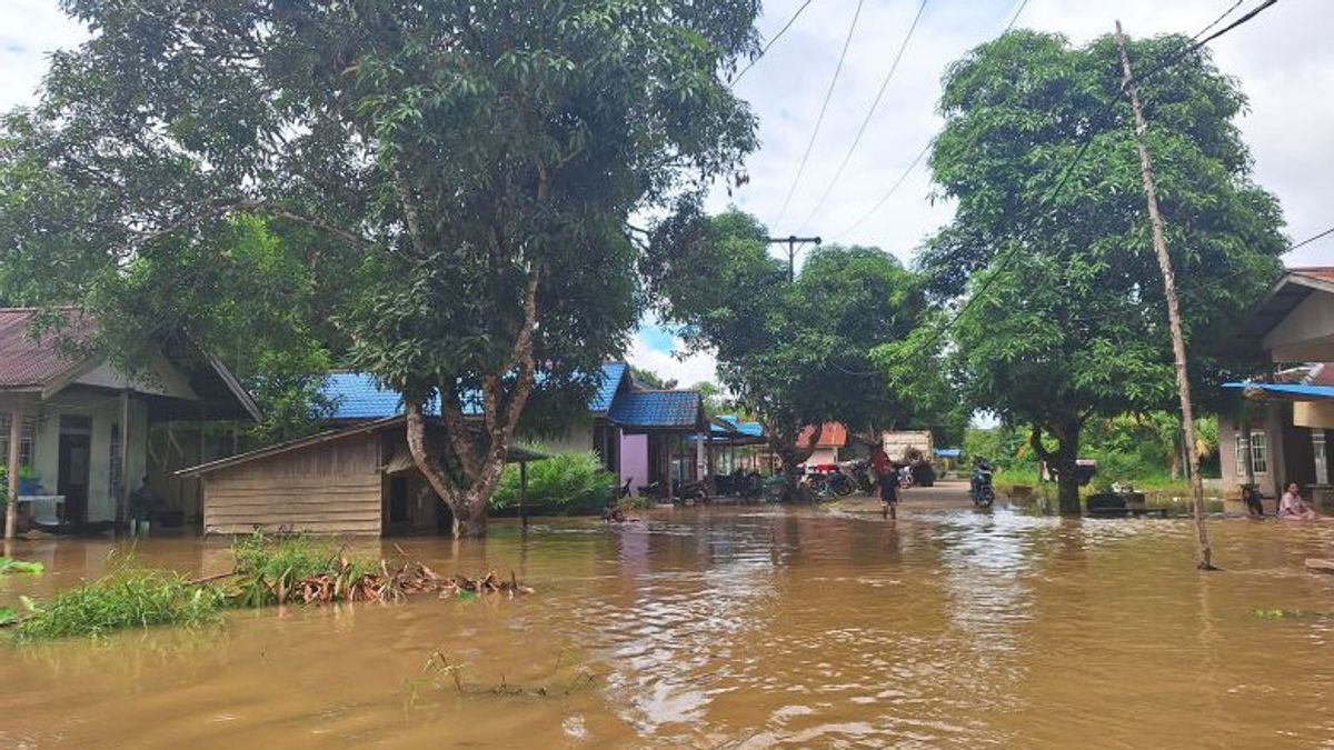 Banjir di Dangkan Kapuas Hulu Rendam Permukiman Warga