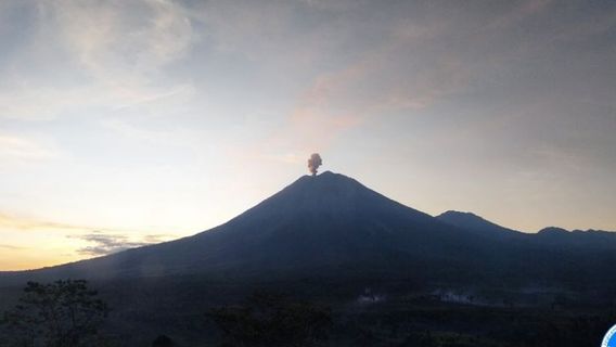 Mount Semeru Eruption Again For 106 Seconds