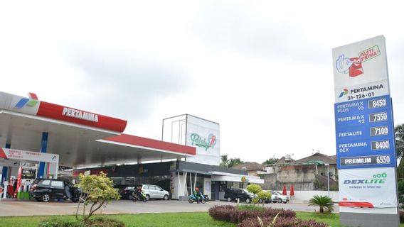 Pertamina Ensures Readiness Of Gas Station Services On The Trans Java Toll Road