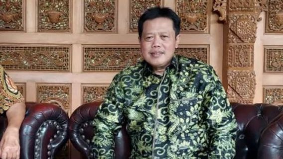 Dugaan Penyalahgunaan Private Jet Dilaporkan ke KPK, Komisi II Minta KPU Kooperatif