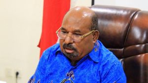 Kaki Bengkak dan Loyo, Gubernur Papua Lukas Enembe Minta Diizinkan Berobat ke Luar Negeri