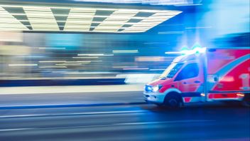كوريا الجنوبية - قتل سائحان من نوبات قلبية بعد قيادة سيارة لحشد من الناس في كوريا الجنوبية