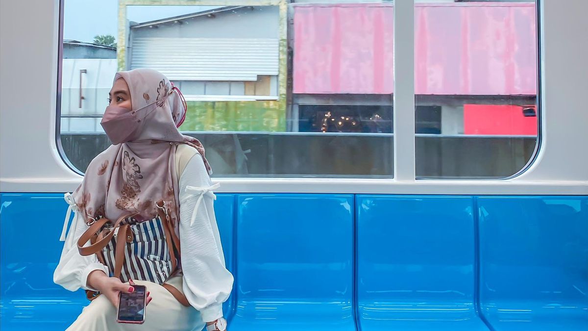 Tanda Jaga Jarak Dilepas, Kapasitas MRT Jakarta 100 Persen Mulai Hari Ini