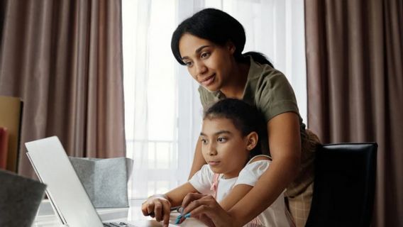 حماية الأطفال في الفضاء الرقمي والأمل في منع ترويع الأطفال