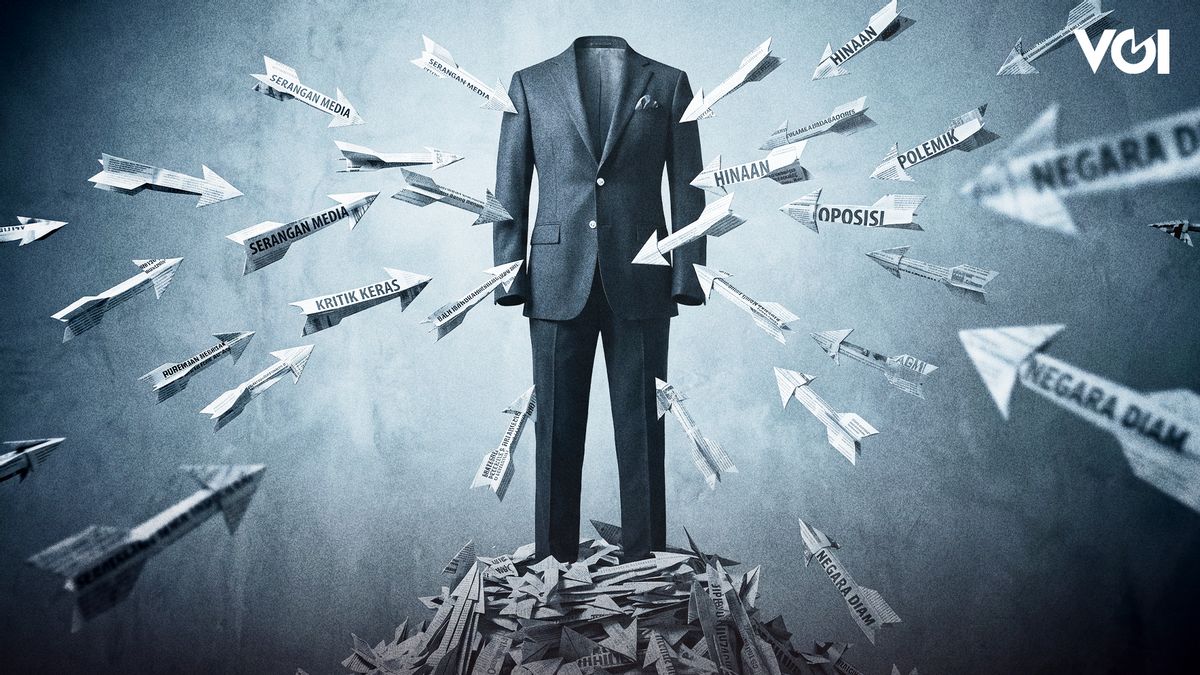 जितना अधिक वह निंदा करता है, उतना ही वह प्यार करता है