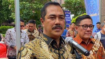 イミパス大臣、アグス:ソエッタ空港の30人の入国管理官のプングリ事件が改善の勢いとなった