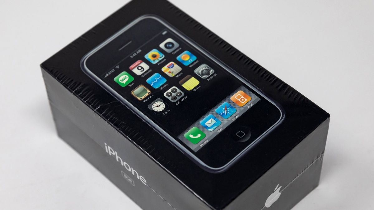 Masih Disegel, iPhone Generasi Pertama Ditargetkan Laku Rp759 Juta saat Dilelang