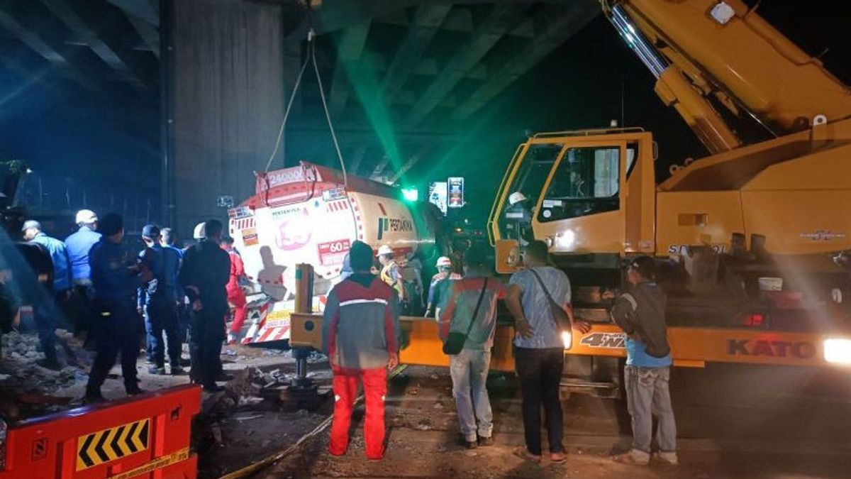 The Aftermath Of Pertamina's Maut Truck Accident In Cibubur, KNKT Laran Pemasangan Klakson Telolet