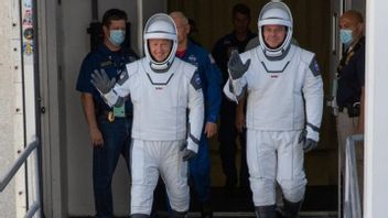 Retour De Deux Astronautes De La NASA-SpaceX Depuis L'espace Extra-atmosphérique