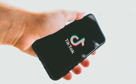 India Blokir TikTok dan 59 Aplikasi Buatan China Secara Permanen