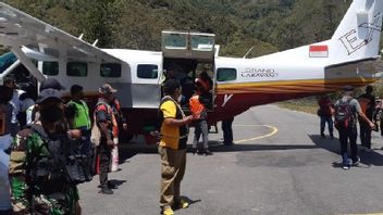 Jenazah Tukang Ojek Korban Penembakan KKB Papua Diterbangkan ke Makassar