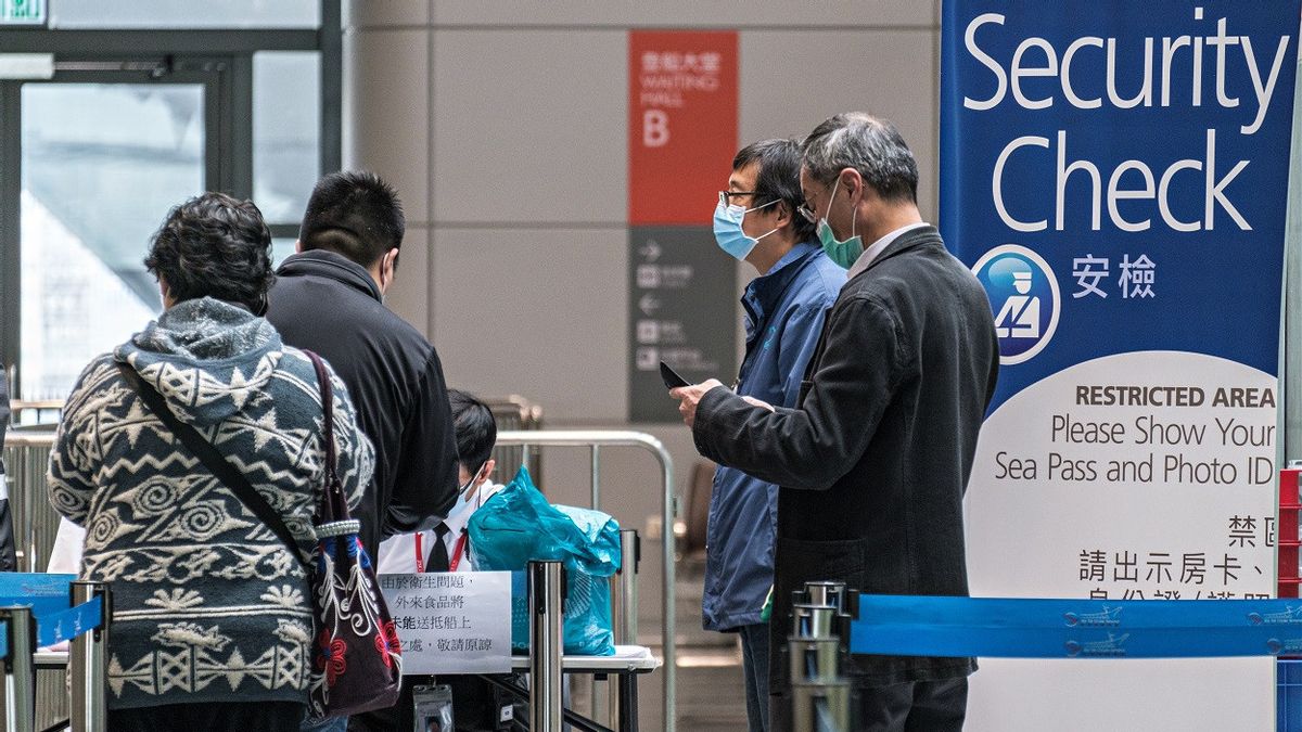 Hong Kong Catat Rekor Infeksi Harian COVID-19: Rumah Sakit Terisi 90 Persen, Fasilitas Isolasi hampir Penuh