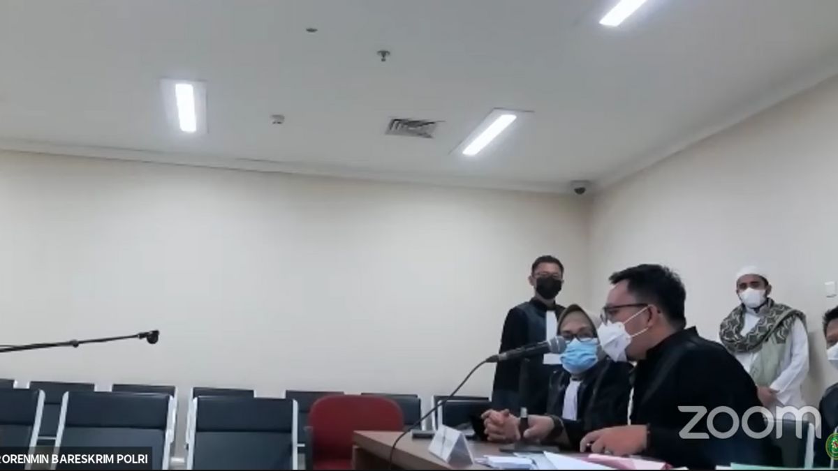 Menantu Rizieq Shihab Hanif Alatas Ditanya Dakwaan Tapi Jawab <i>Walkout</i>, Hakim:  Saudara Tidak Punya Hak <i>WO</i>