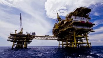 能源和矿产资源部长的工作人员解释说，潜在石油储量高达6.83亿桶