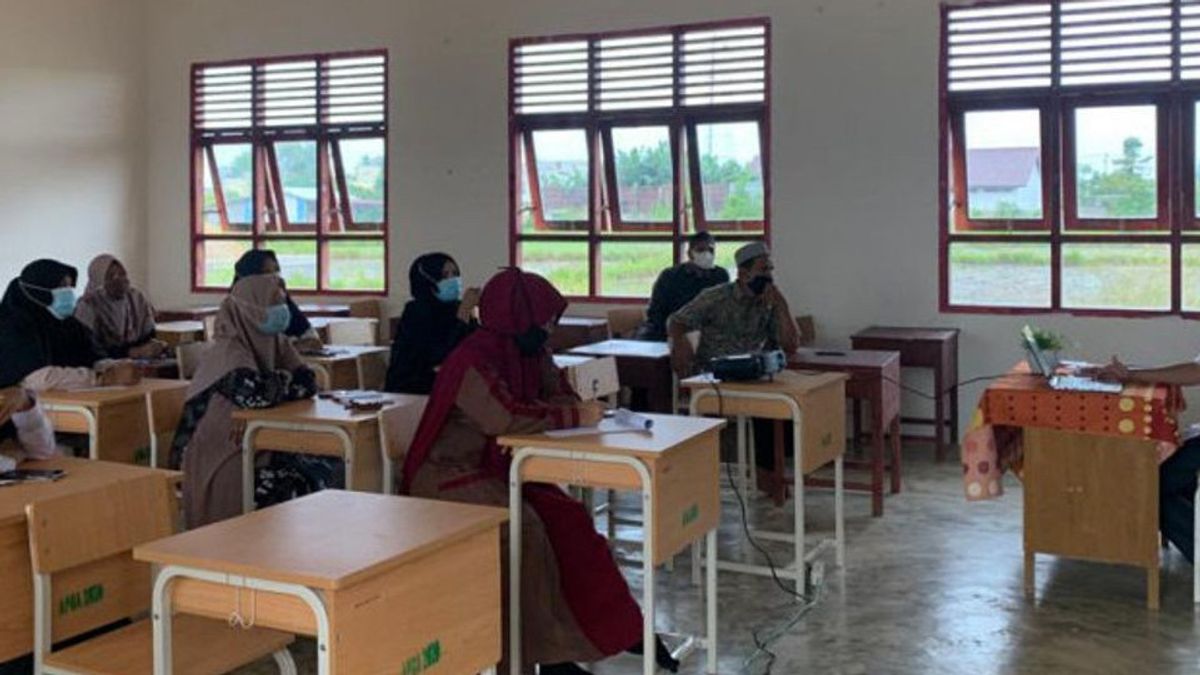 Guru Non-PNS Aceh Dapat Pembekalan Gratis untuk Seleksi PPPK