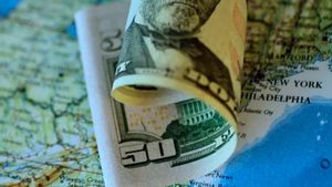 Berita Dunia: Dolar AS Merosot Turun