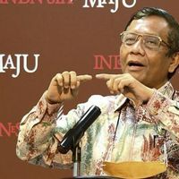 "Membangun Negara Pakai Sistem Nabi Muhammad Hukumnya Haram", Kata Mahfud MD Setelah Dinilai Ceramahnya Blunder Oleh Imam Masjid di New York