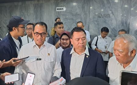 Menhub Budi: Harga Tiket Pesawat Bisa Turun Hanya 10 Persen