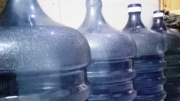 BPKN-YLKI يطلب من BPOM إدخال قسط برومتات مياه الشرب المعبأة في زجاجات