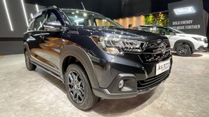 Suzuki XL7 Hybrid Alpha Kuro Resmi Meluncur, Tampilan Lebih Menarik