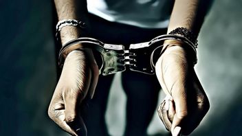 شرطة بانجارسيم تلتقط مرتكبي حريق منزل مع مولوتوف ، دافعهم الحقد