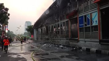 Halte Transjakarta Tendean Terbakar, Ini Rute yang Dialihkan
