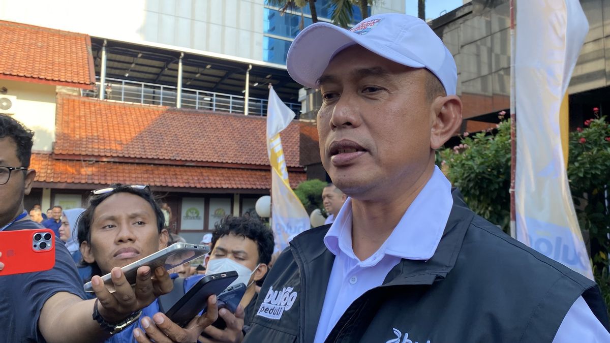 保持每升15,700印尼盾的价格，Bulog向市场分发DMO石油