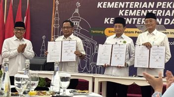 Three Ministres signent Tangani SKB Infrastructure éducative, Assure la fiabilité du bâtiment Ponpes