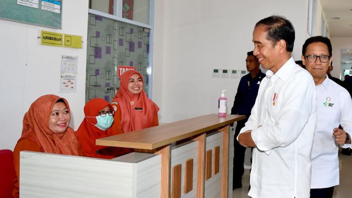 Jokowi Checks Health Facilities At Sultan Thaha Hospital, Immediately Send CT Scan To Mammography